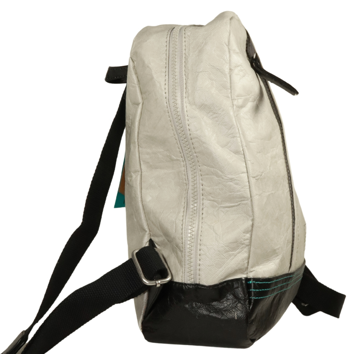 xr:d:DAFZVQHowIU:428,j:46927936590,t:23021319