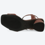 R Sandália Ramarim Marrom Salto Médio Bloco T-Strap 2528102 - Imagem 6