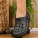 Babuche Moleca Clog Sandália Feminina Furadinha 5832.100