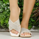 Chinelo Moleca Slide Brilho Cruzada Strass Feminina 5560.105 - Imagem 3