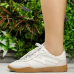 Tênis Moleca Feminino Retrô Casual Camurça Vintage 5817.102 - Imagem 2