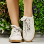 Tênis Moleca Feminino Retrô Casual Camurça Vintage 5817.102 - Imagem 3