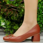 Scarpin Usaflex Couro Salto Bloco Médio Fivela UD15002 - Imagem 2